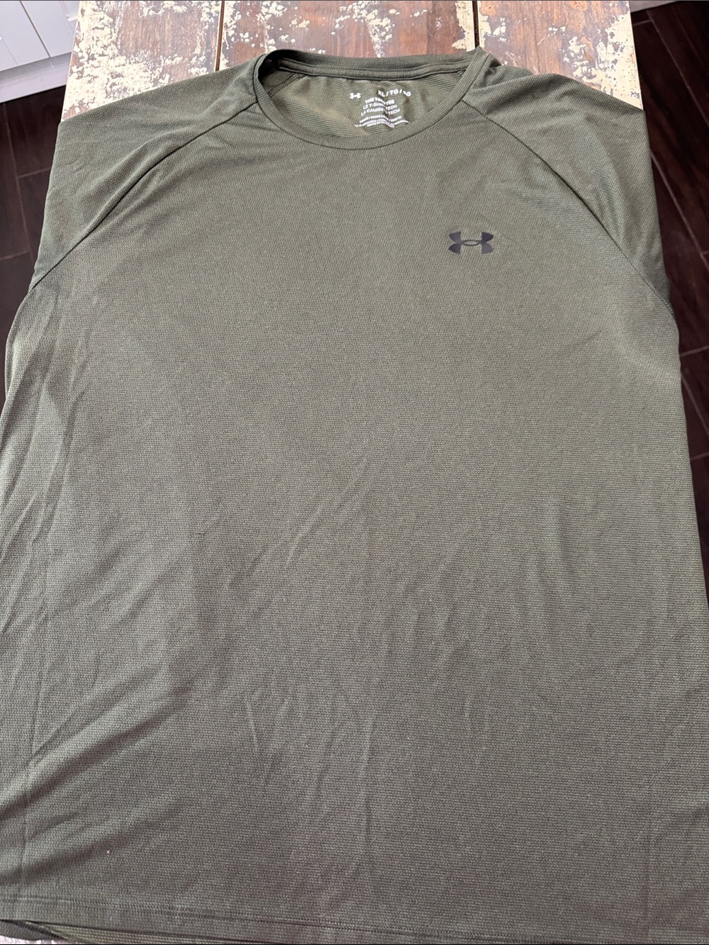 XL Under Armour Men’s Olive Green Short Sleeve Performance Shirt